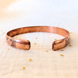 Bracelet Om Namah Shivaya en cuivre pur gravé made in Népal